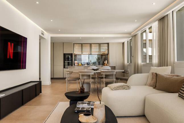 Lägenhet till salu i Nueva Andalucia, Marbella