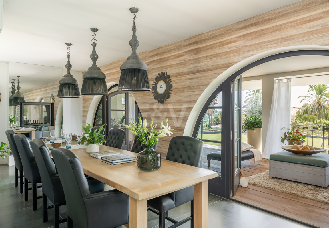 Andalusian Golf-Side Villa with Panoramic Sea Views