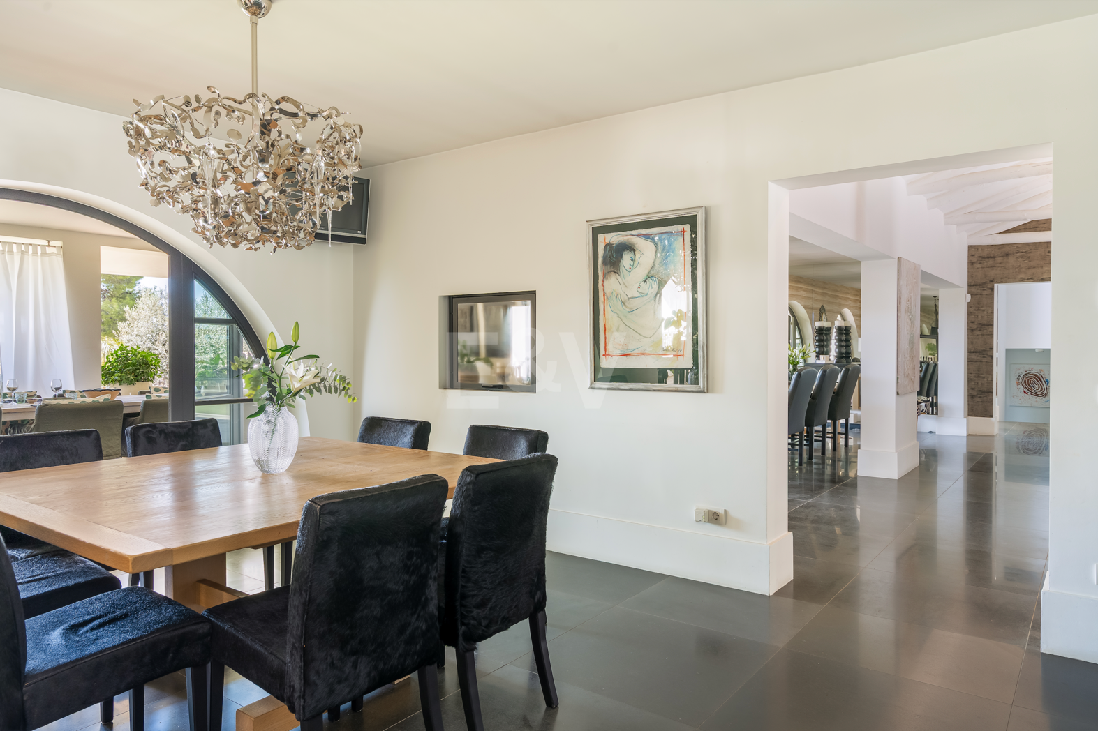 Andalusian Golf-Side Villa with Panoramic Sea Views