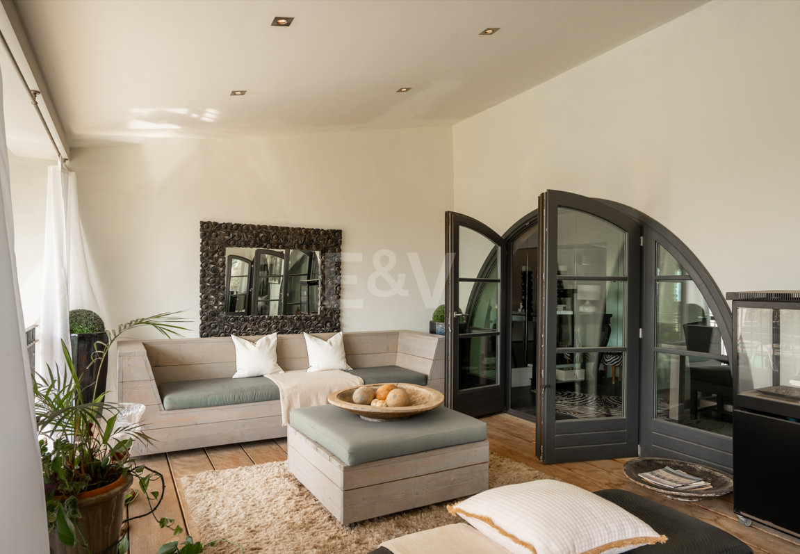 Andalusian Golf-Side Villa with Panoramic Sea Views