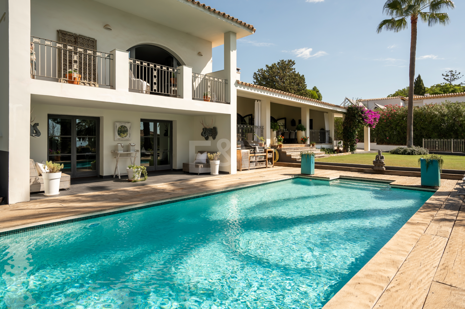 Villa andalouse authentique près du golf, vue sur mer