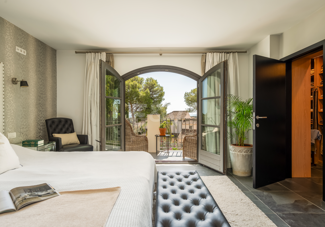 Villa andalouse authentique près du golf, vue sur mer