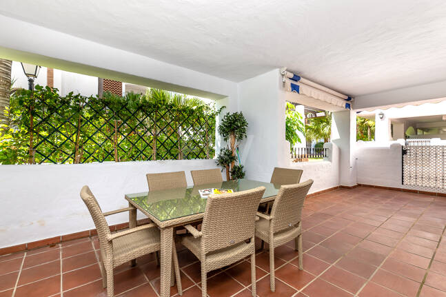 Vivir junto al Mar- El lujo de tenerlo todo a un paso: Piso Contemporáneo de dos dormitorios en Larga Temporada en Urbanización Boutique en San Pedro Playa