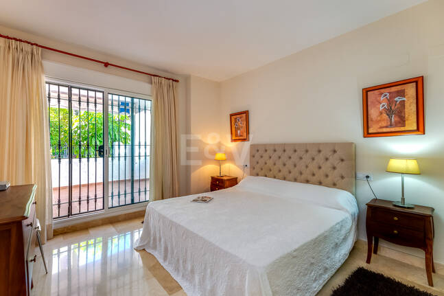 Vivir junto al Mar- El lujo de tenerlo todo a un paso: Piso Contemporáneo de dos dormitorios en Larga Temporada en Urbanización Boutique en San Pedro Playa