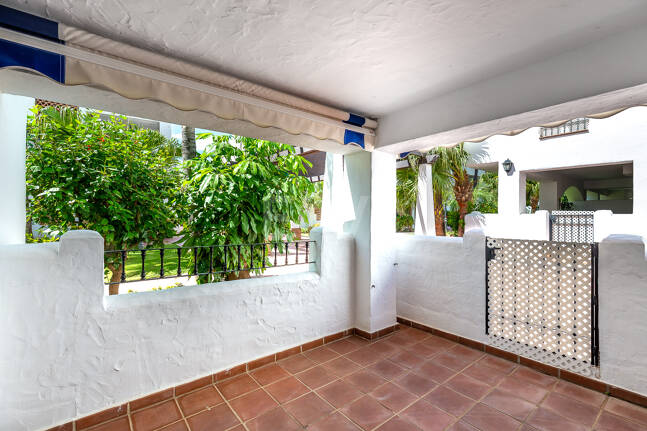 Vivir junto al Mar- El lujo de tenerlo todo a un paso: Piso Contemporáneo de dos dormitorios en Larga Temporada en Urbanización Boutique en San Pedro Playa