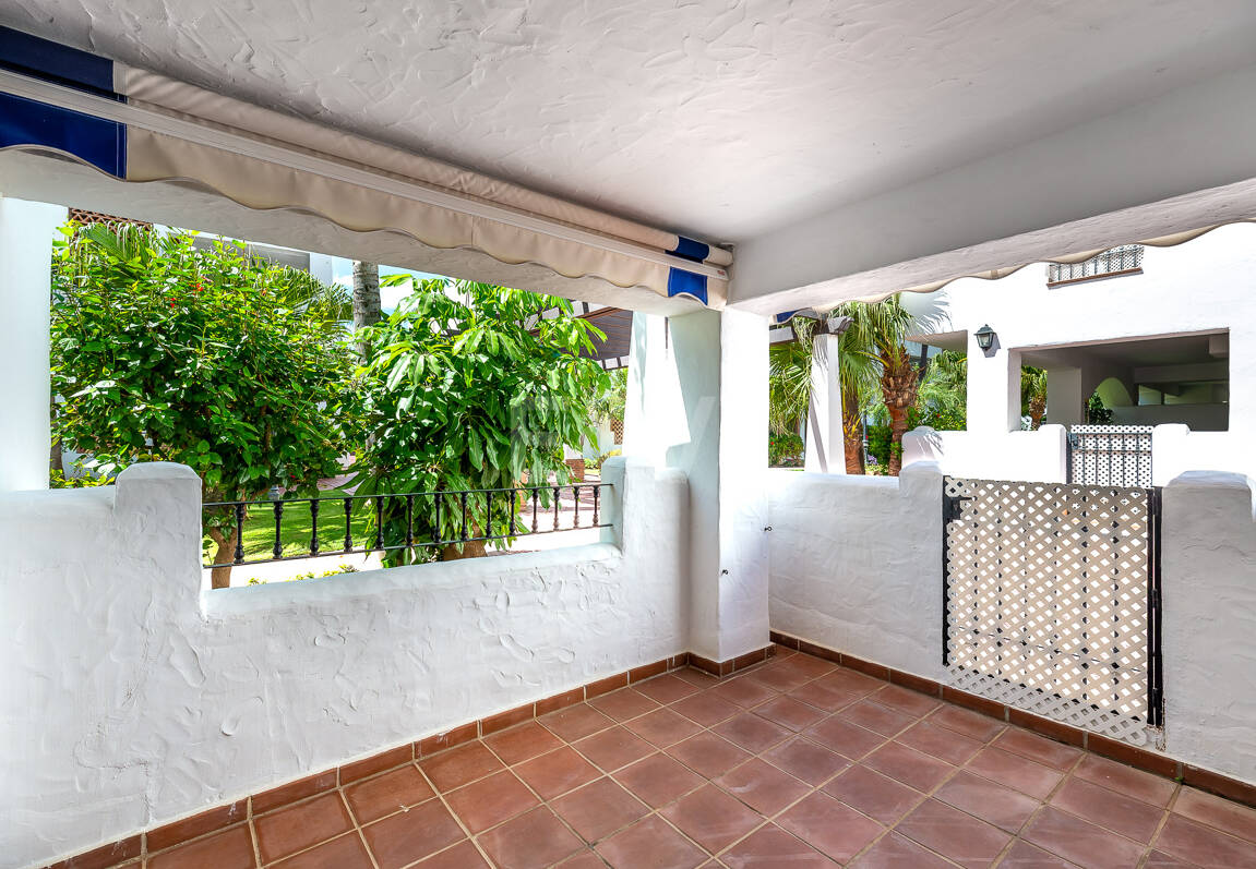 Vivir junto al Mar- El lujo de tenerlo todo a un paso: Piso Contemporáneo de dos dormitorios en Larga Temporada en Urbanización Boutique en San Pedro Playa