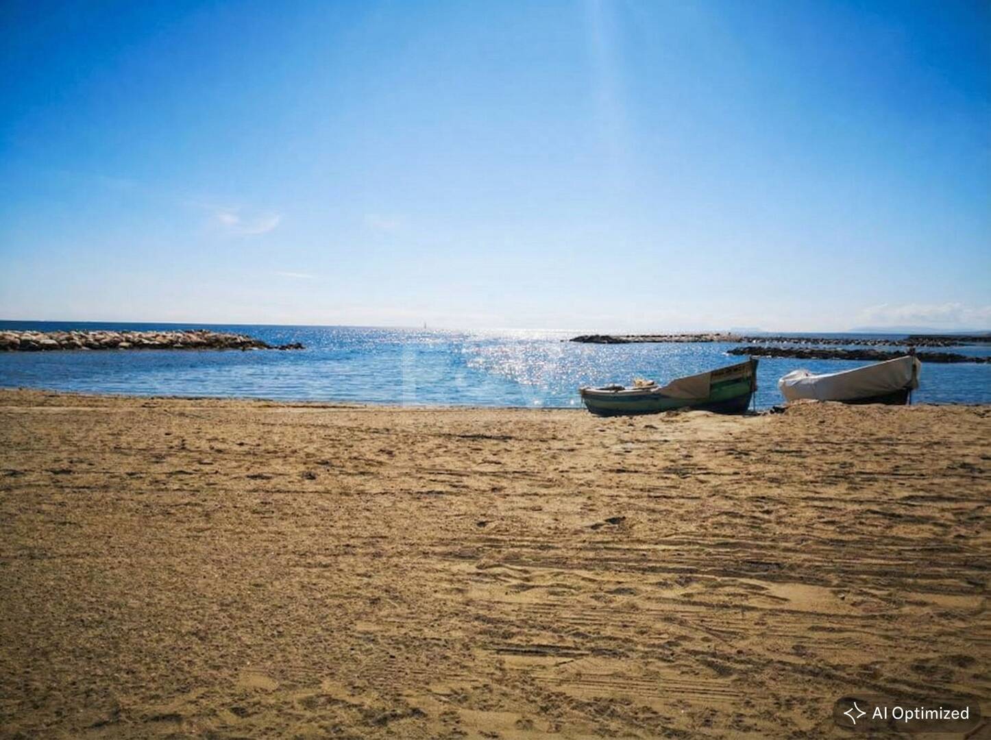 Living by the Sea—“Walking Distance” lifestyle. Contemporary 2-bedroom apartment for long-term rental in a boutique development in San Pedro Beach