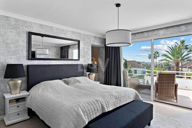 Blizniaki na sprzedaż w Las Brisas, Nueva Andalucia