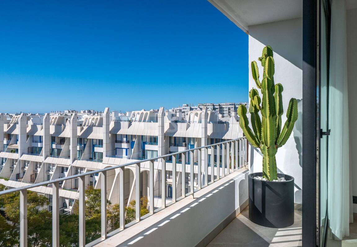 Skandinavisches Designer-Penthouse, urbanes Leben direkt am Meer