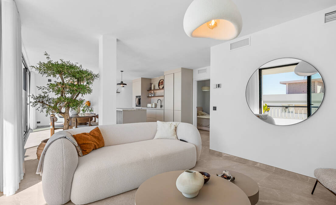 Skandinavisches Designer-Penthouse, urbanes Leben direkt am Meer