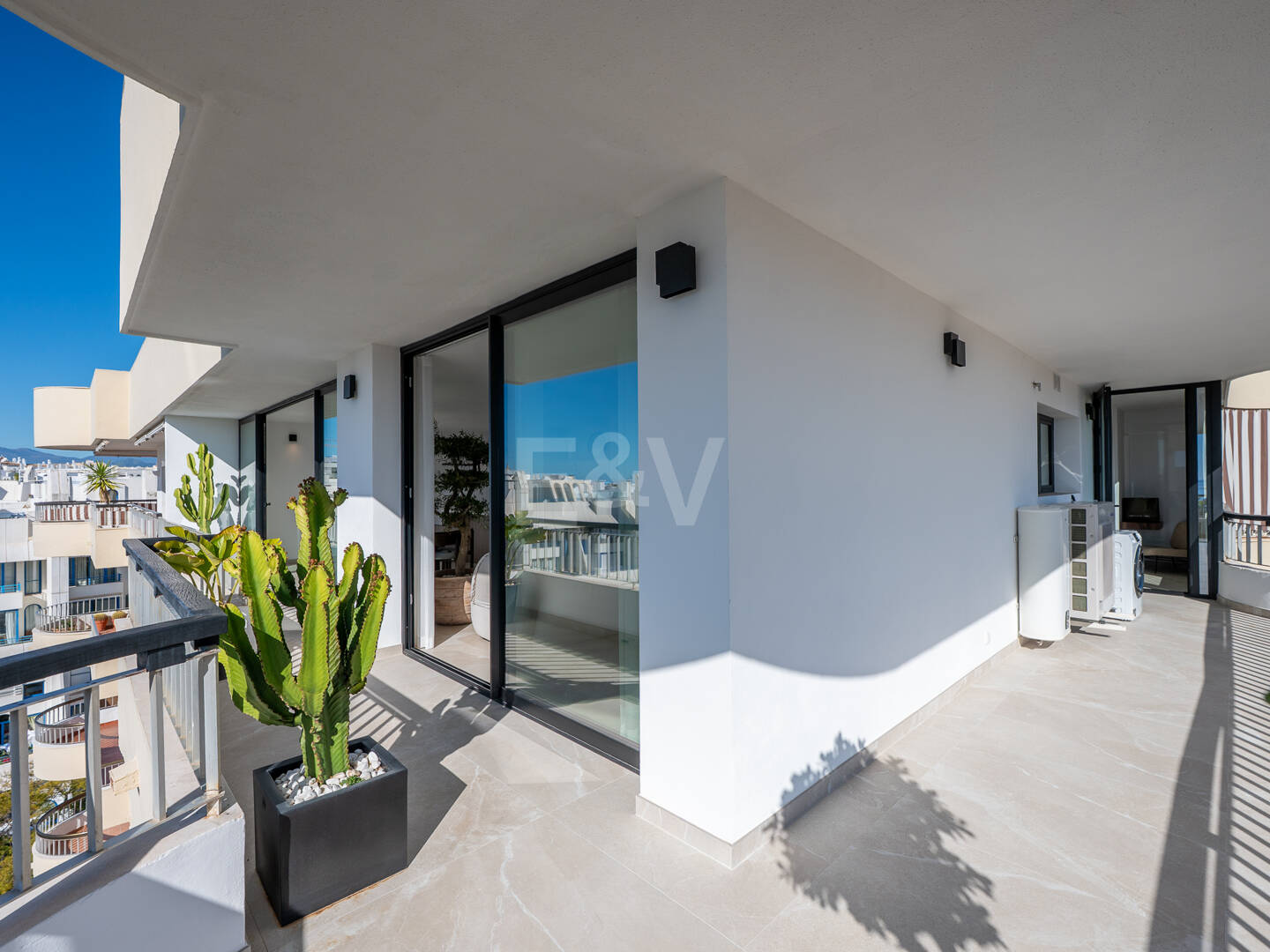 Apartament na sprzedaż w Marbella Golden Mile, Marbella (Wszystkie obszary)