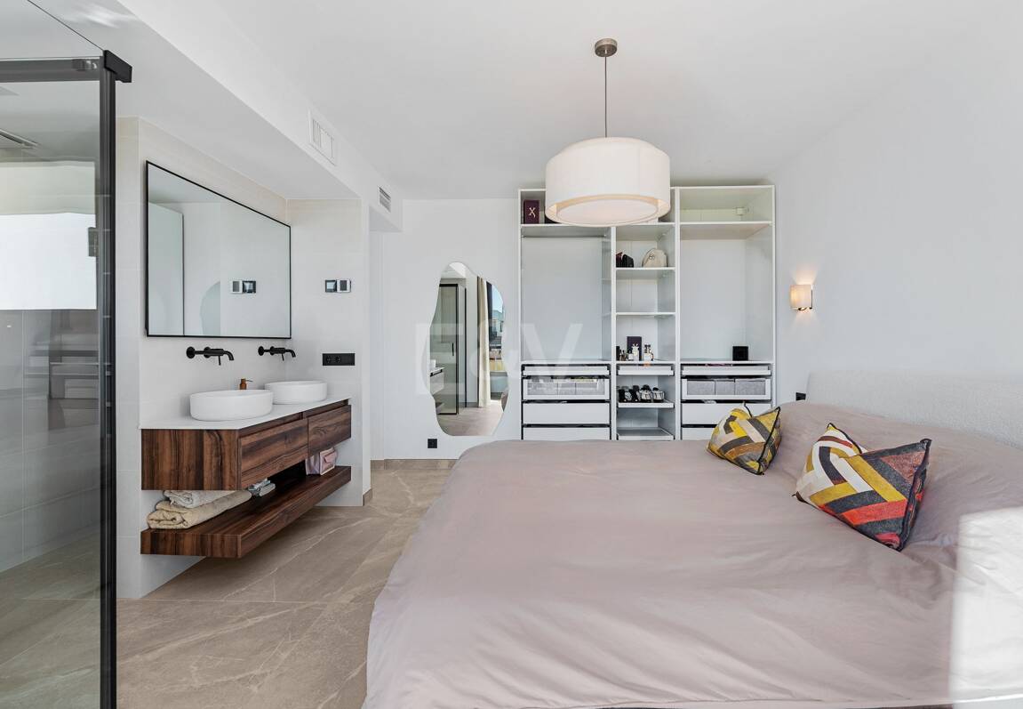 Skandinavisches Designer-Penthouse, urbanes Leben direkt am Meer