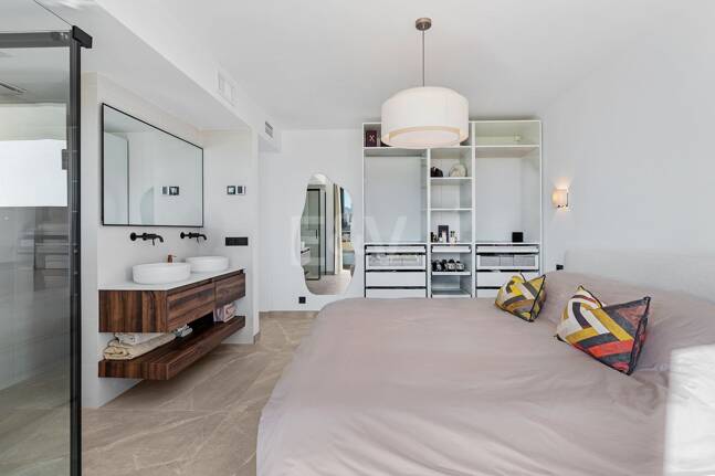 Skandinavisches Designer-Penthouse, urbanes Leben direkt am Meer