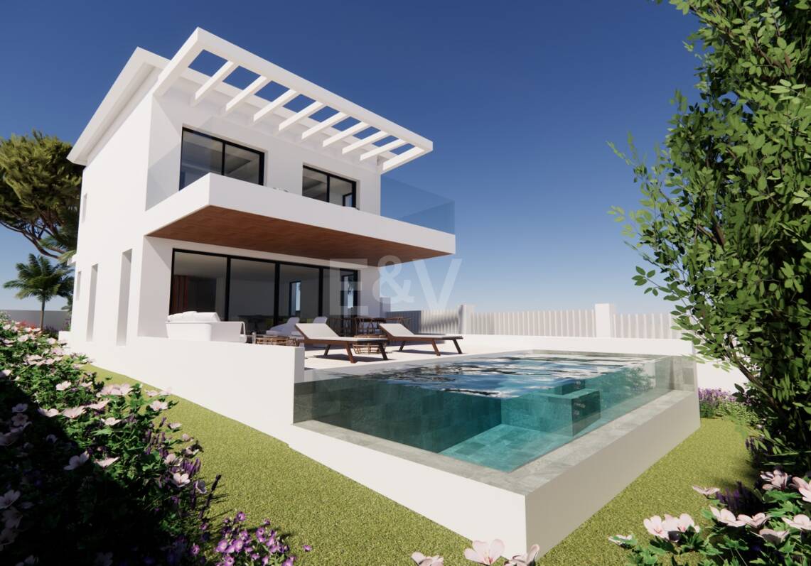 Villa im Bau · 400 m vom Strand entfernt · Marbella Ost