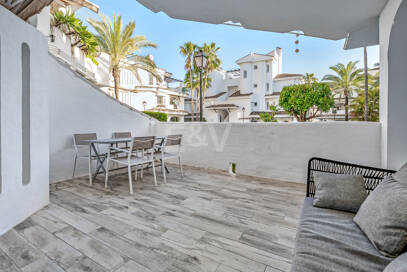 Garden Apartment z silnym potencjałem wynajmu w Nueva Andalucia