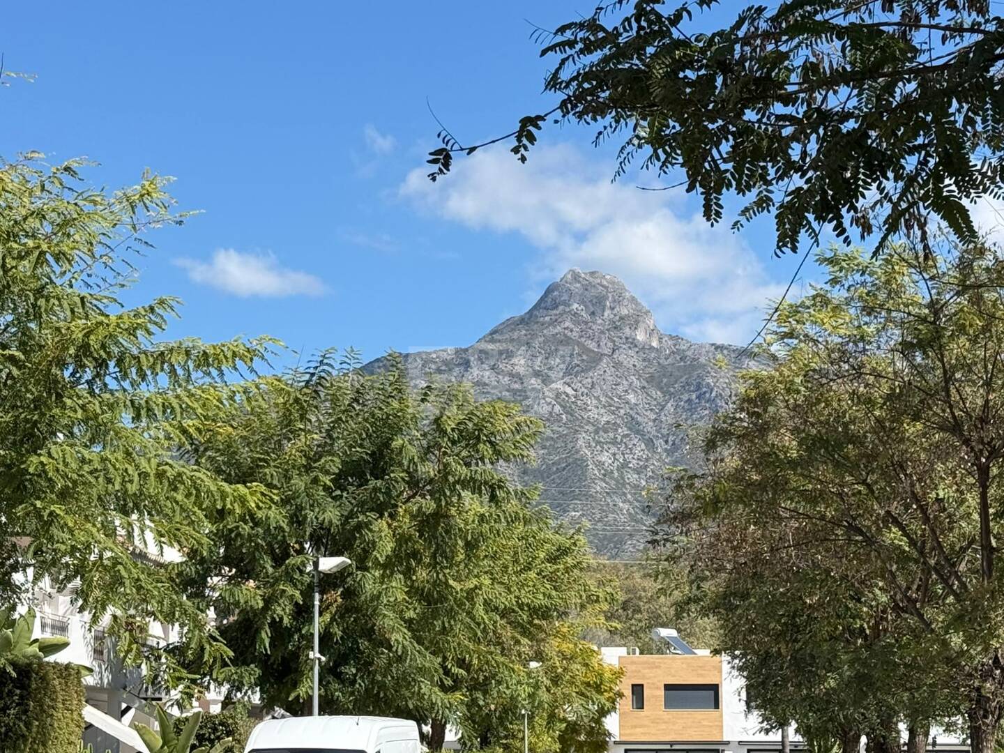 Maison de famille élégante conçue pour la vie moderne Costa del Sol