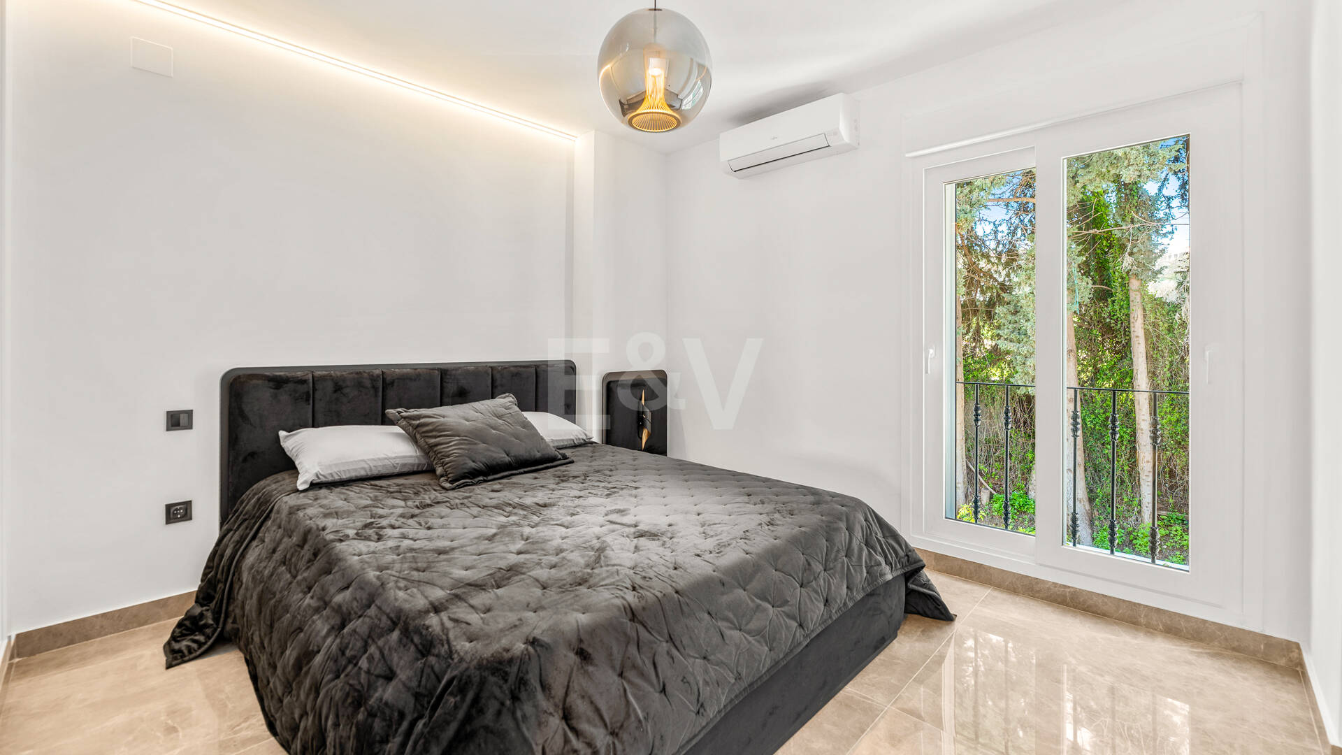 Maison de famille élégante conçue pour la vie moderne Costa del Sol