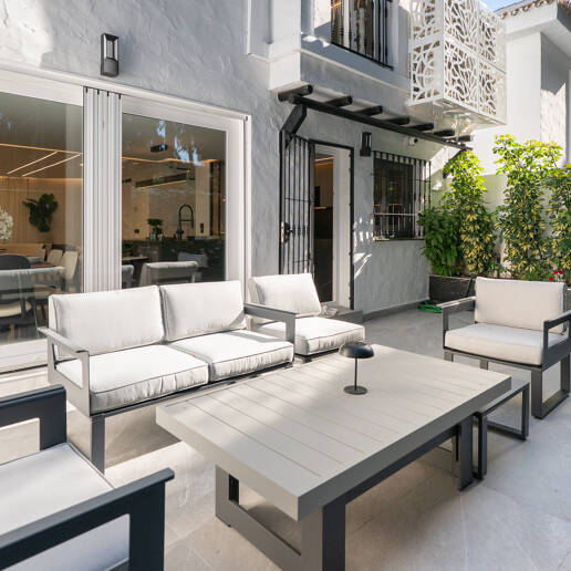 Maison de famille élégante conçue pour la vie moderne Costa del Sol