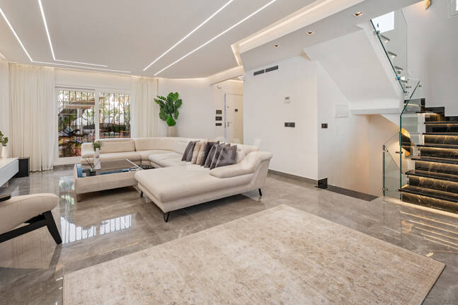 Maison de famille élégante conçue pour la vie moderne Costa del Sol