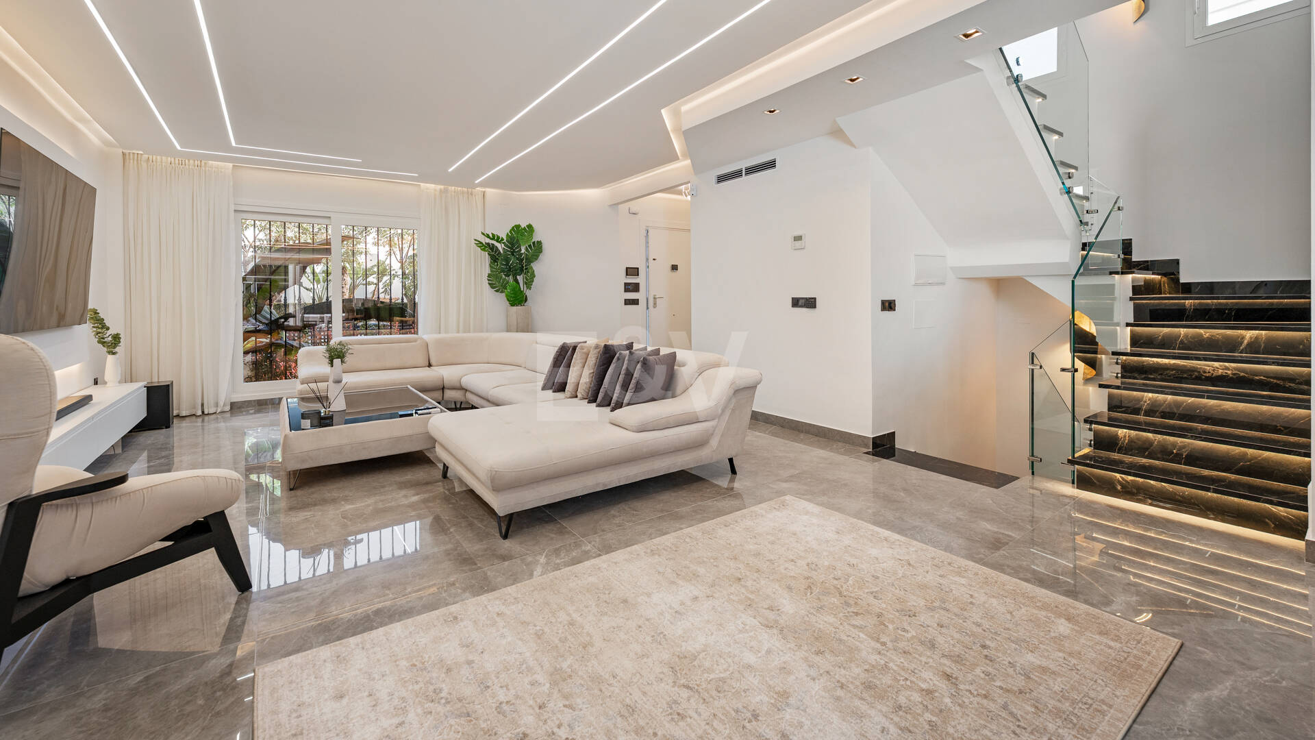 Maison de famille élégante conçue pour la vie moderne Costa del Sol