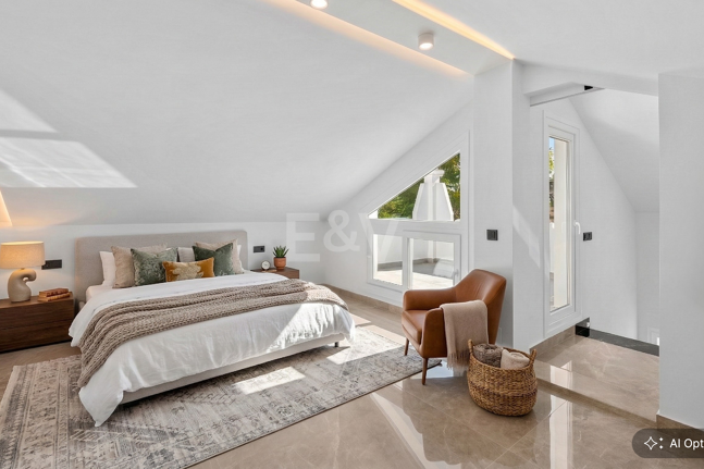 Maison de famille élégante conçue pour la vie moderne Costa del Sol