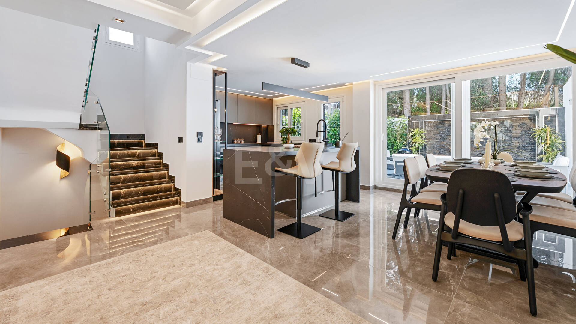 Maison de famille élégante conçue pour la vie moderne Costa del Sol