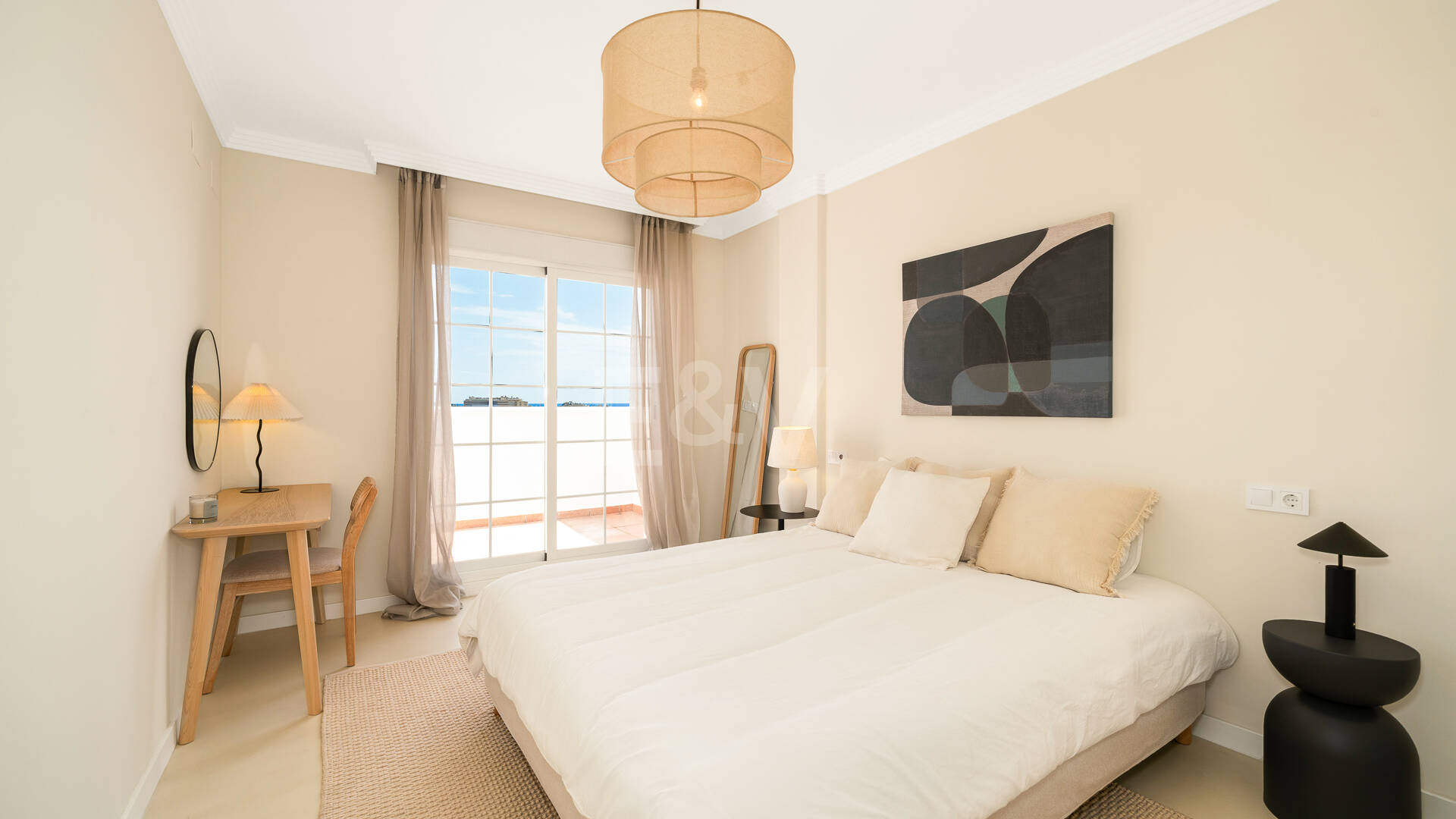 Stunning Duplex Penthouse with Huge Terrace and Open Views