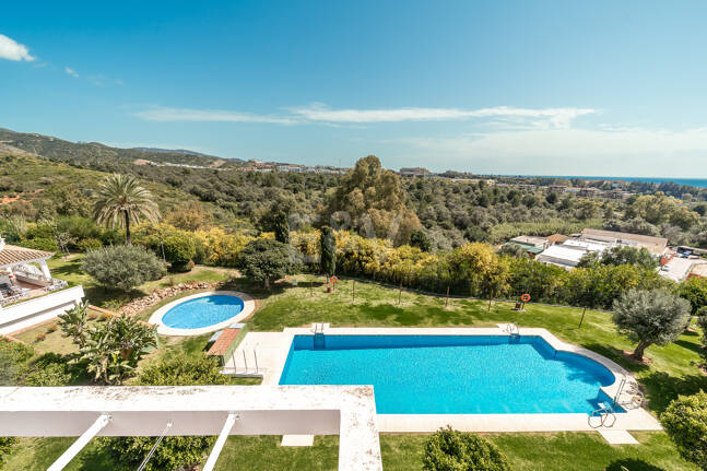 Stunning Duplex Penthouse with Huge Terrace and Open Views