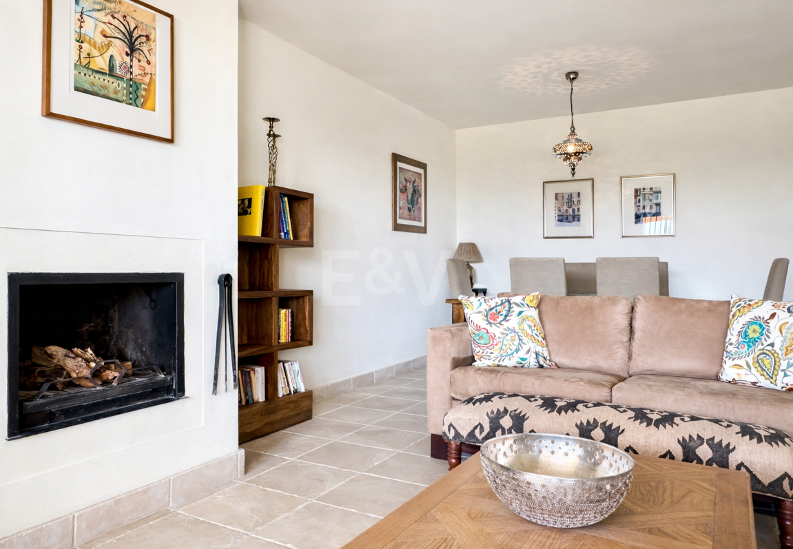 Appartement au rez-de-chaussée dans une communauté de prestige avec jardin privé et terrasse