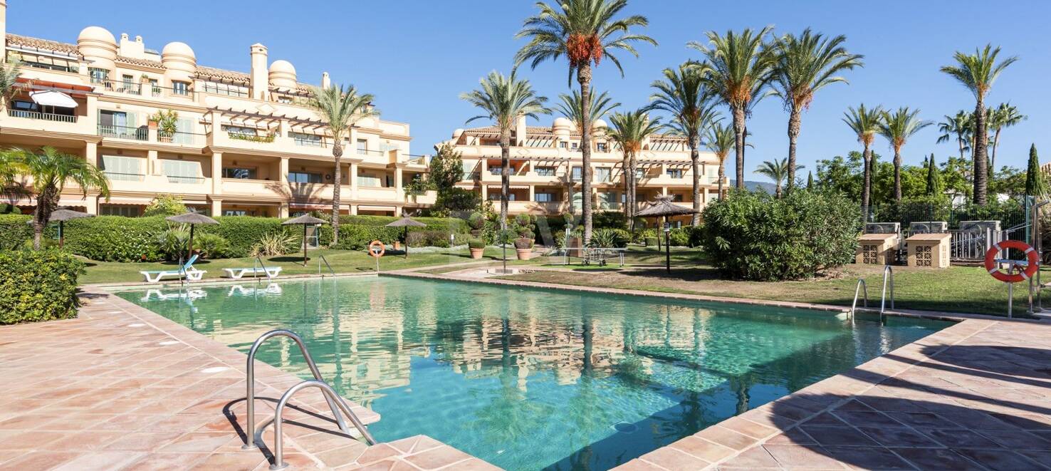 Ground-Floor Apartment in Prestigious Gated Community with Private Garden and Terrace