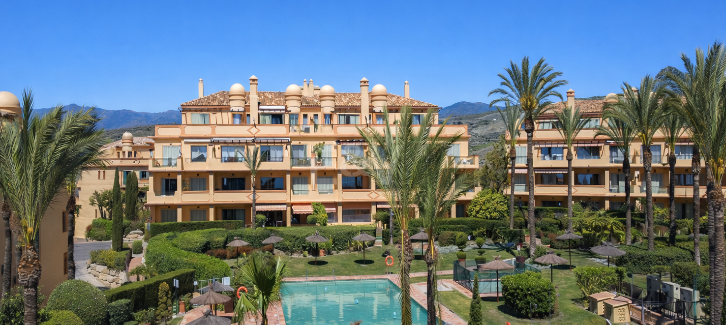 Ground-Floor Apartment in Prestigious Gated Community with Private Garden and Terrace