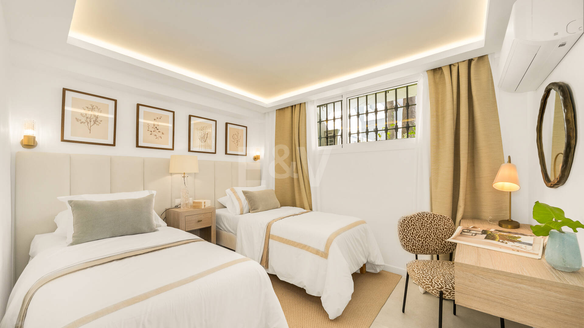 Modern lyx Townhouse bredvid Aloha Golf