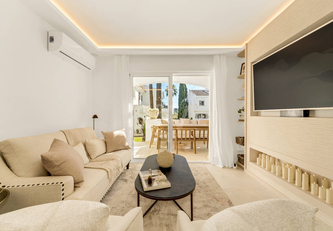 Modern lyx Townhouse bredvid Aloha Golf