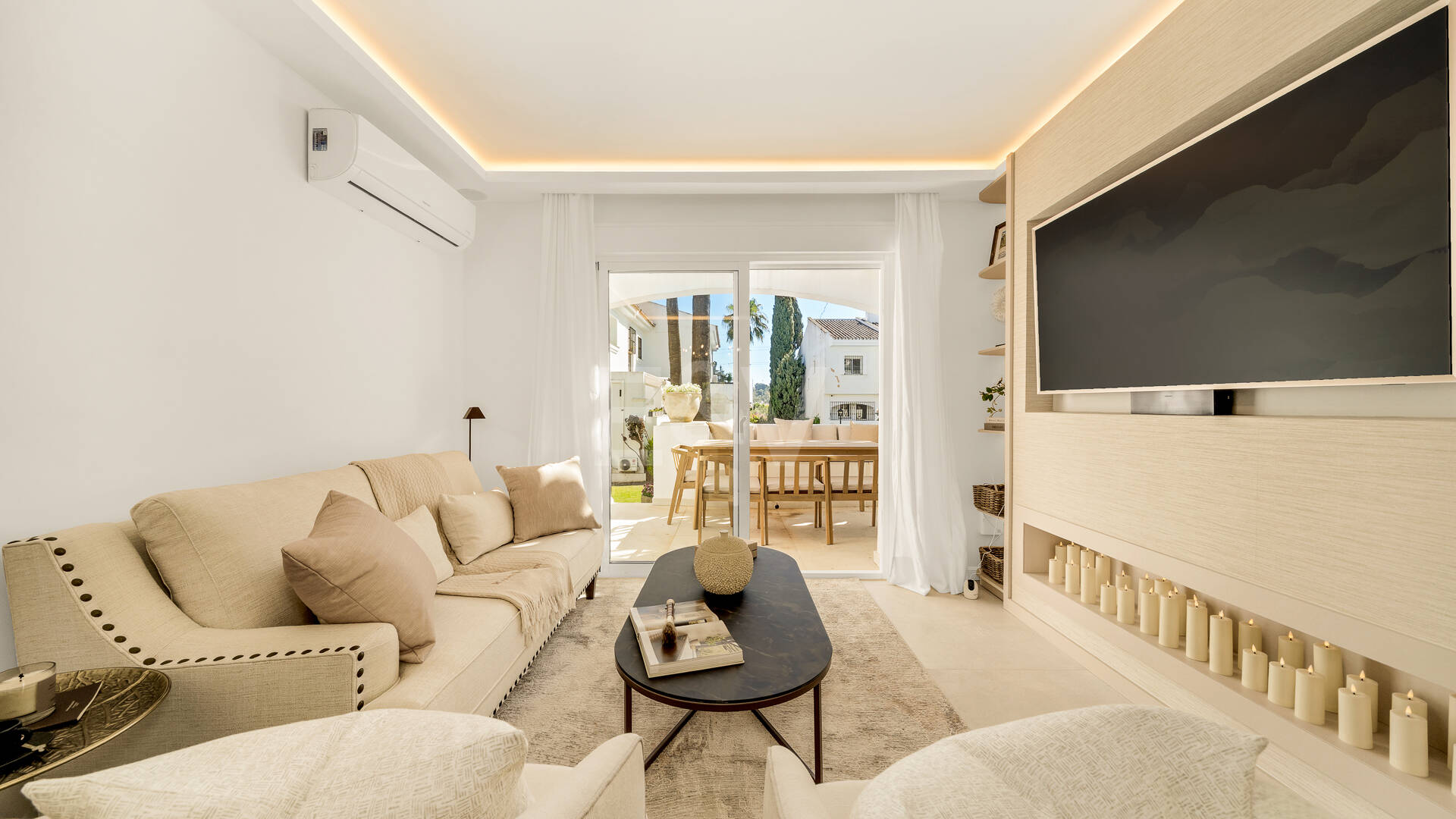 Modern lyx Townhouse bredvid Aloha Golf