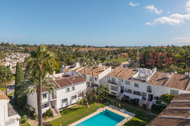 Modern lyx Townhouse bredvid Aloha Golf