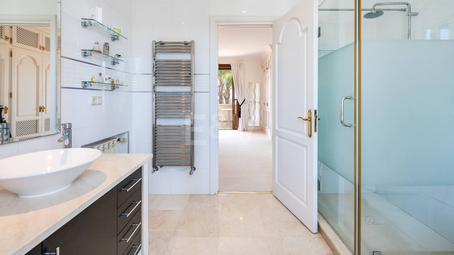 Villa à vendre en Los Arqueros, Benahavis