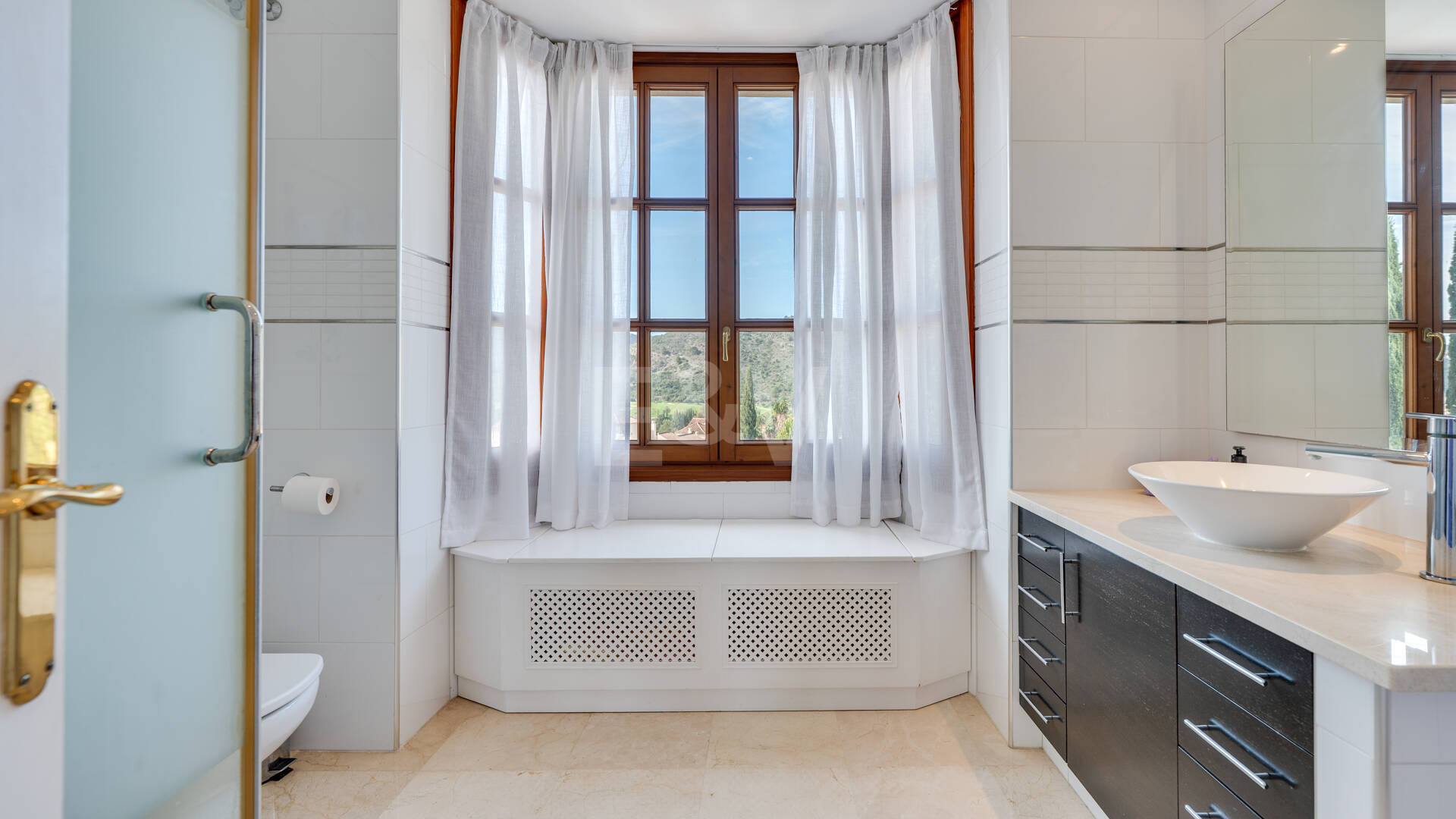 Authentic Andalusian-Style Villa with Private Heated Pool