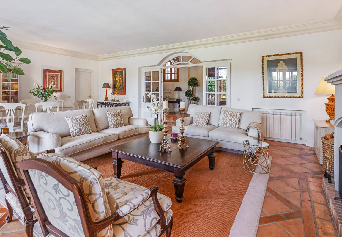 Villa à vendre en Los Arqueros, Benahavis