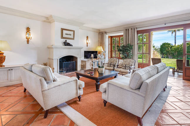 Villa à vendre en Los Arqueros, Benahavis