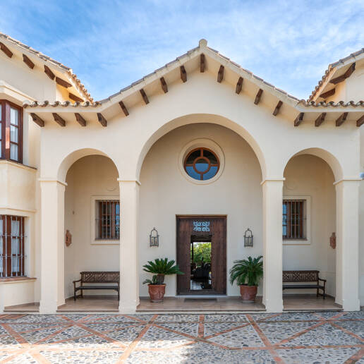 Villa à vendre en Los Arqueros, Benahavis