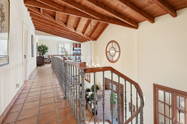 Villa à vendre en Los Arqueros, Benahavis