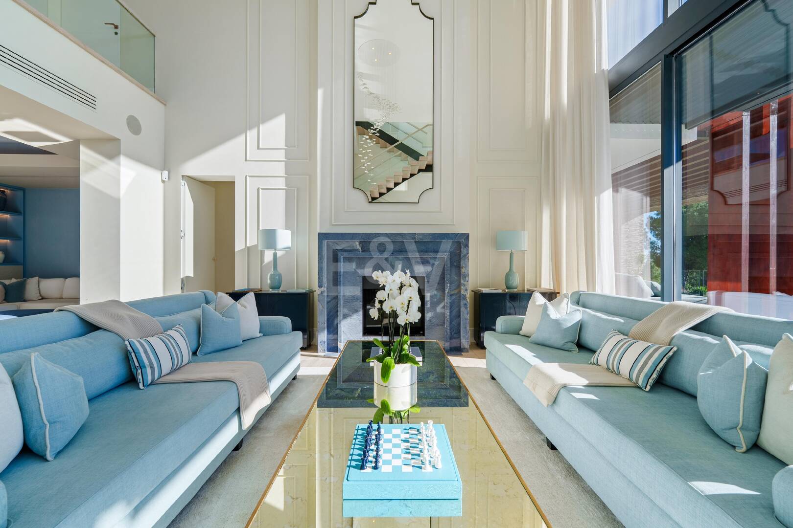 Luxury Five-Bedroom Hillside Villa with Panoramic Views