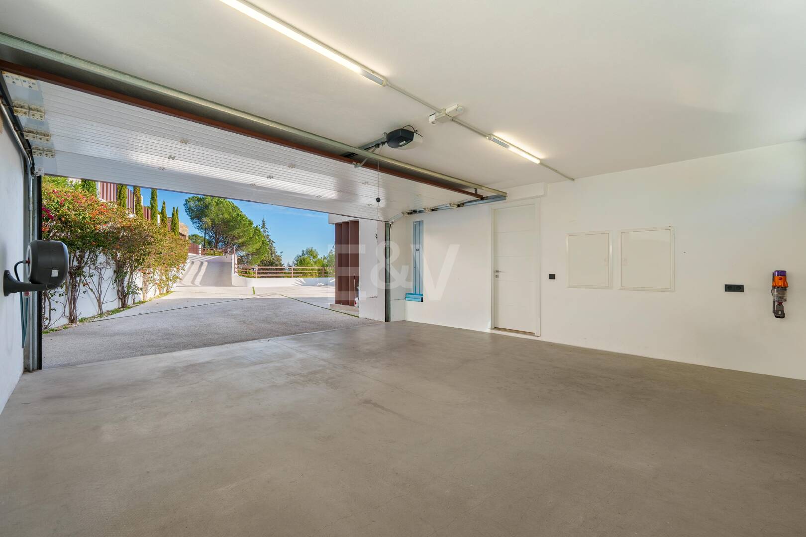 Villa till salu i El Madroñal, Benahavis