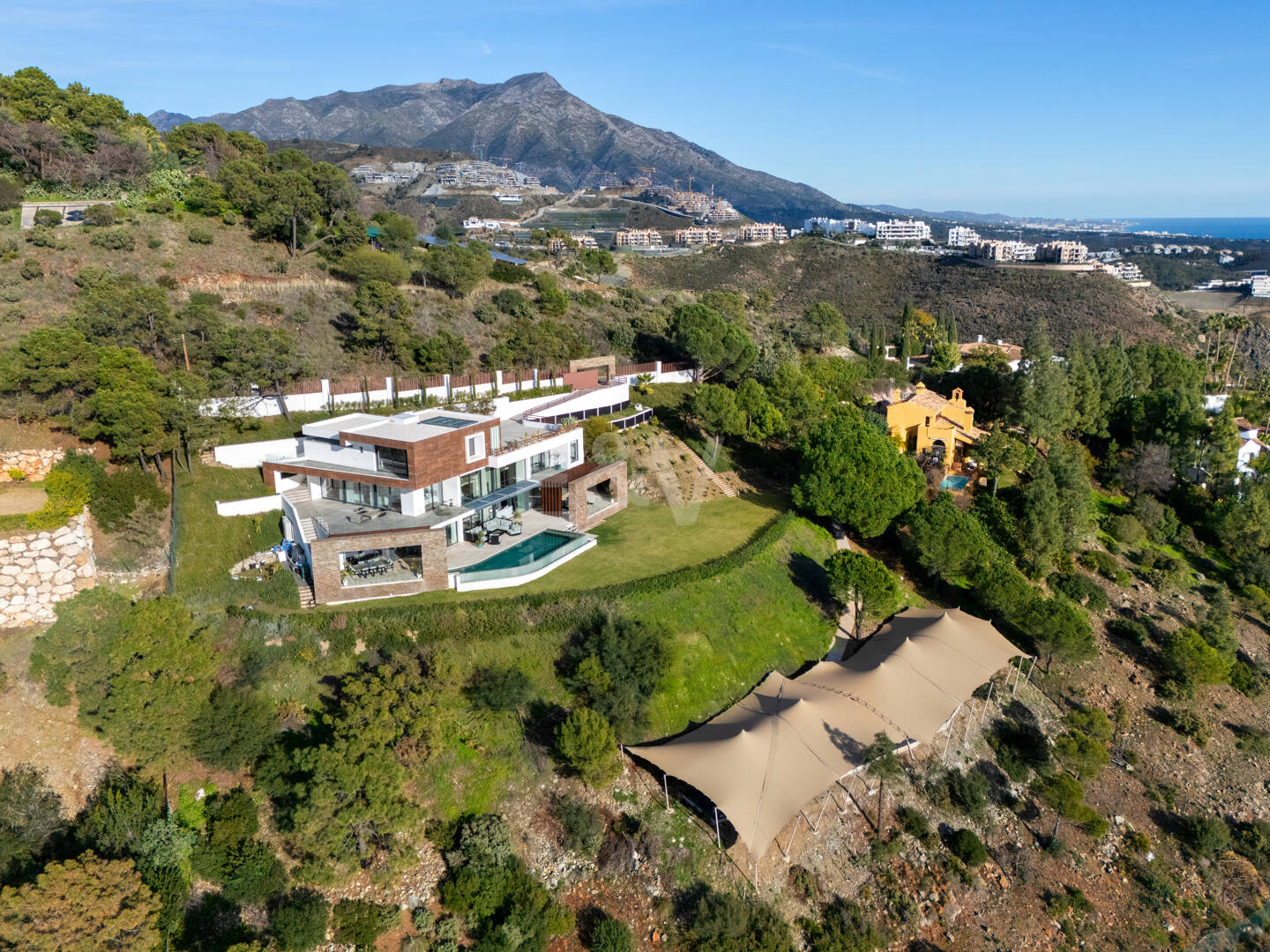 Luxury Five-Bedroom Hillside Villa with Panoramic Views