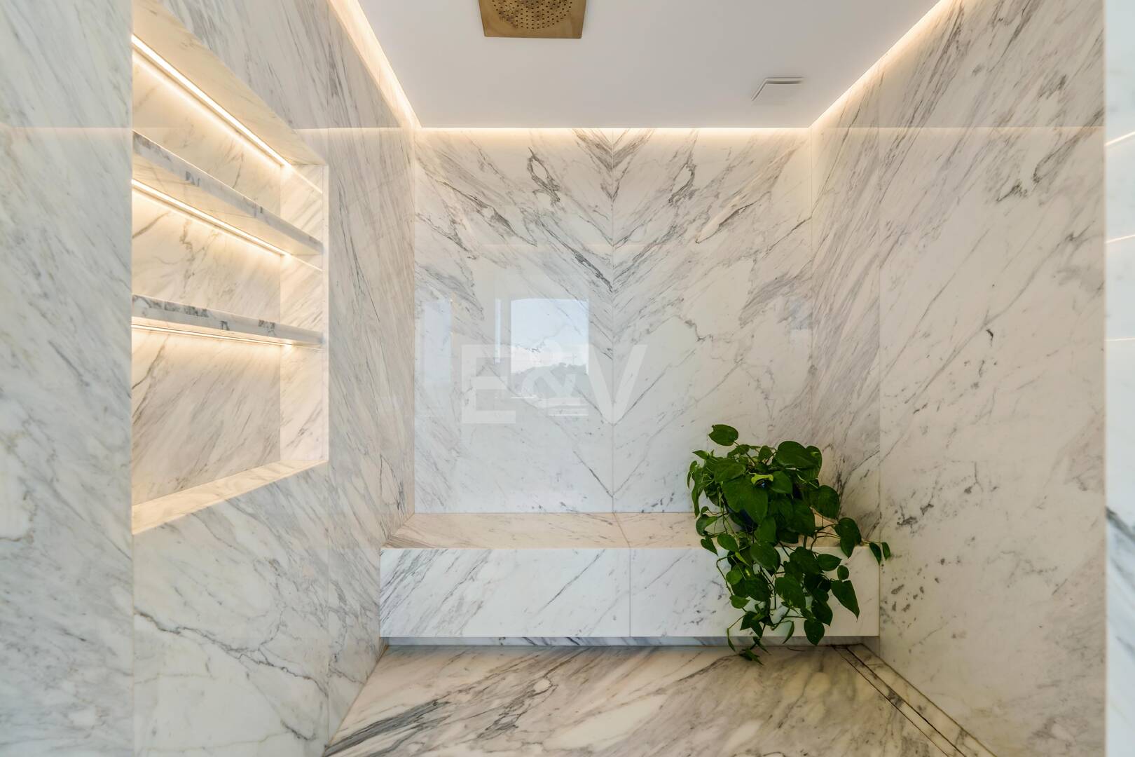 Luxury Five-Bedroom Hillside Villa with Panoramic Views