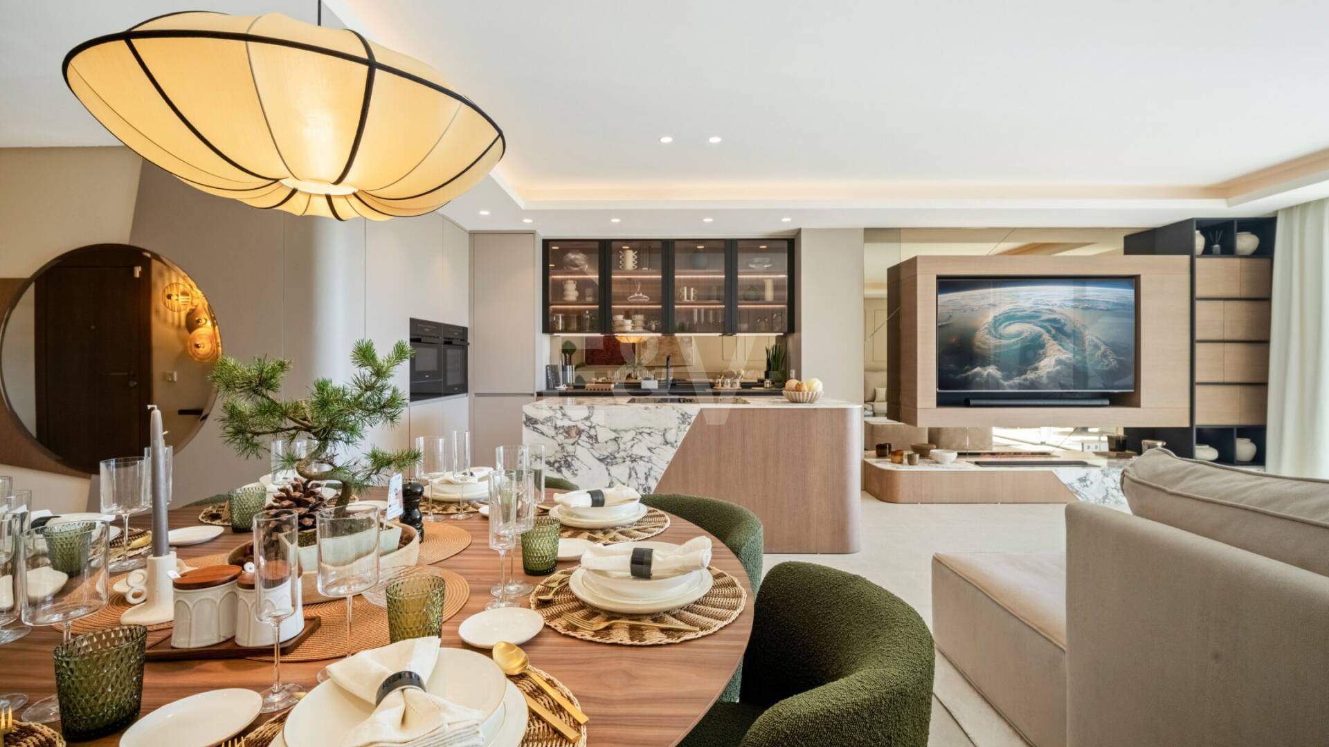 Luxuriöse Gartenwohnung an der Goldenen Meile mit Resort‑Einrichtungen