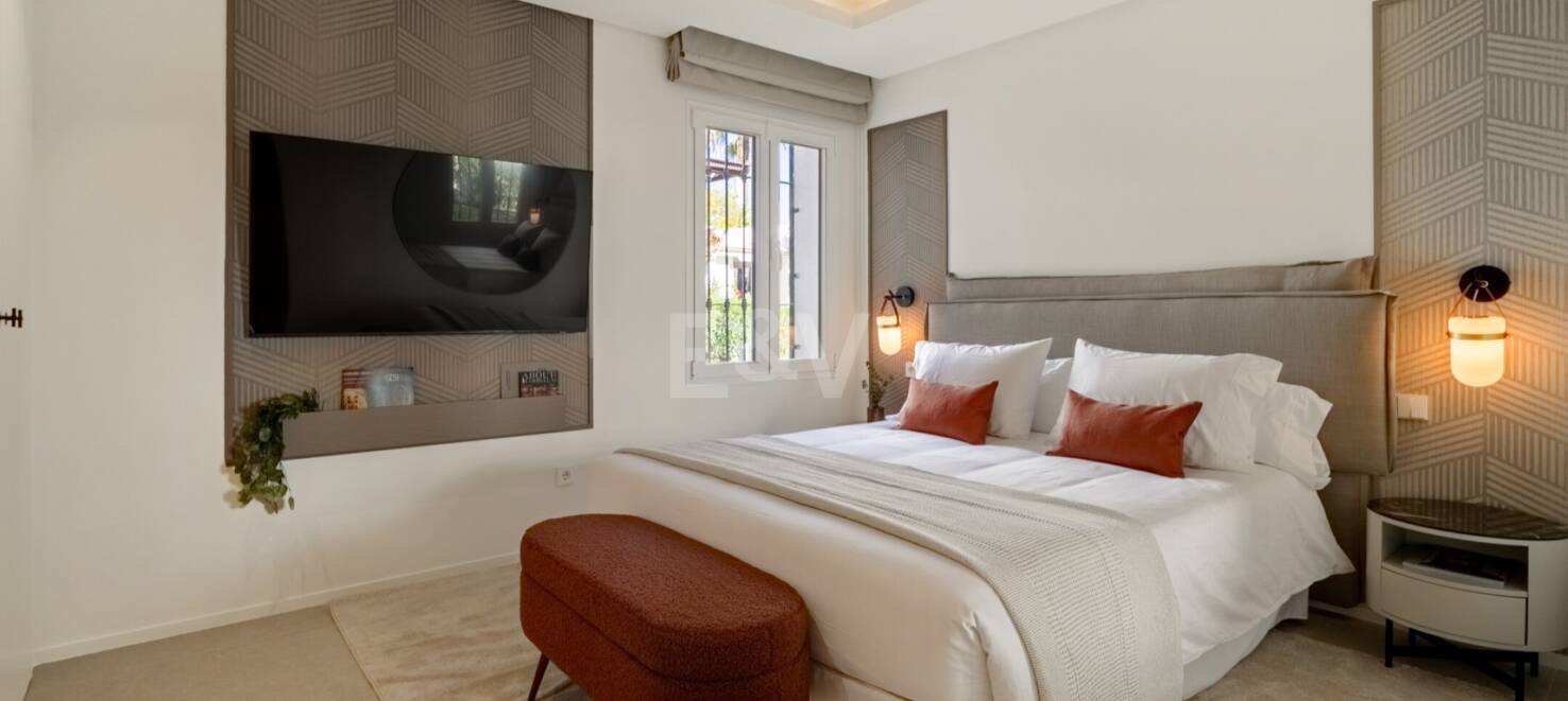 Luxurious Garden Apartment on the Golden Mile with Resort-like Amenities