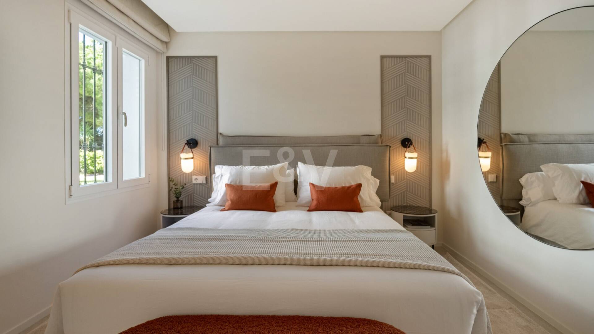 Luxuriöse Gartenwohnung an der Goldenen Meile mit Resort‑Einrichtungen