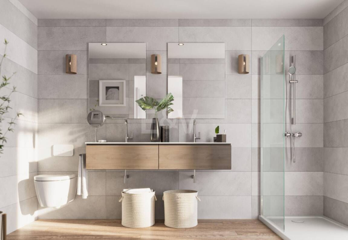 Stilvolle Villa in Hanglage auf Großzügigem Grundstück mit Panoramablick auf das Meer