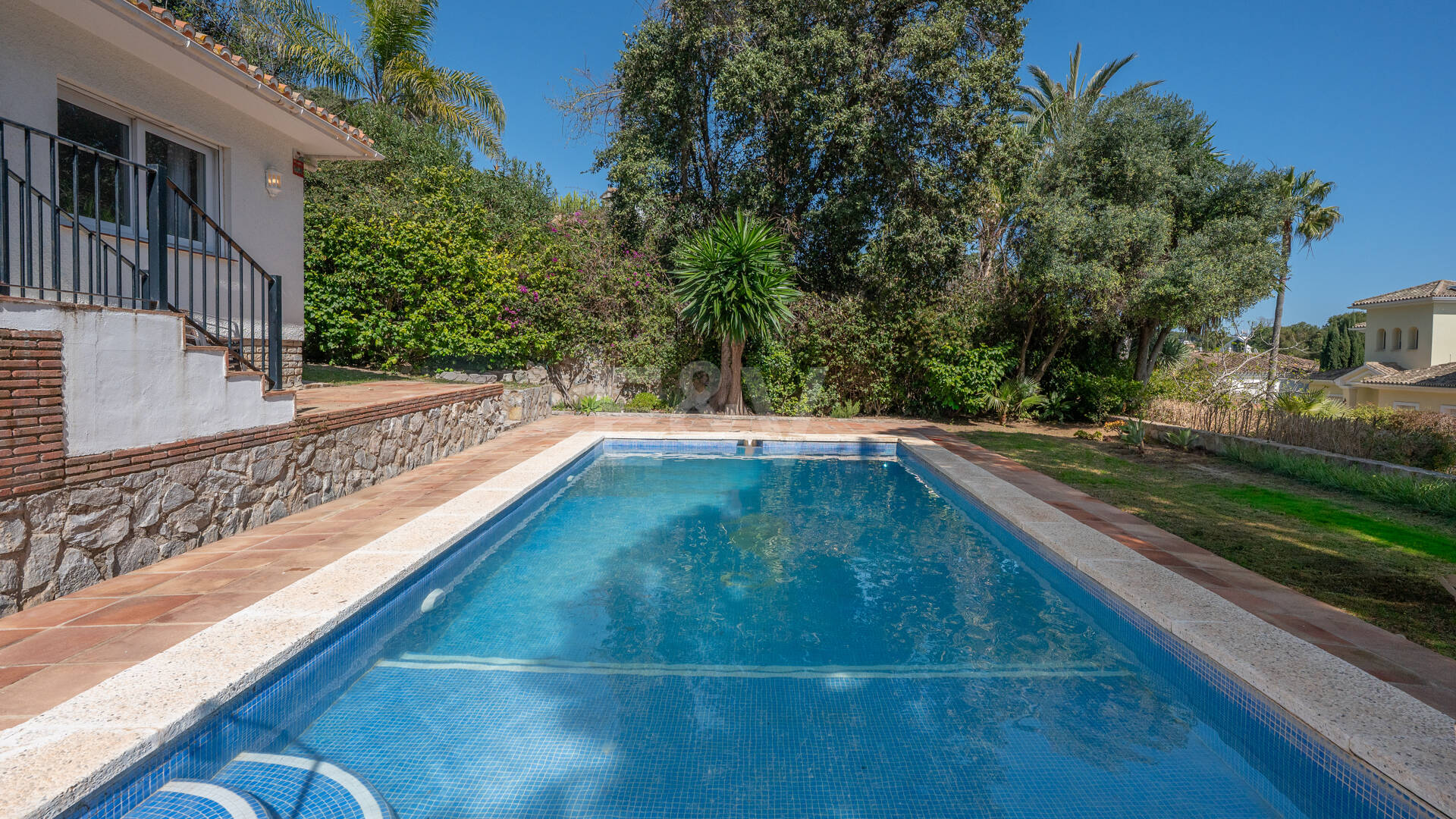 Beachside Villa with Private Pool Just Steps from the Beach